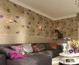 wallpapering