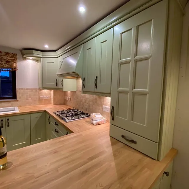 P.A.L Decorators Kitchen after spray painting